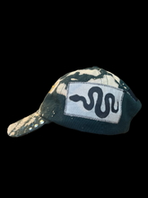 Load image into Gallery viewer, Gyrate II Lid - Dark Green/Bottle