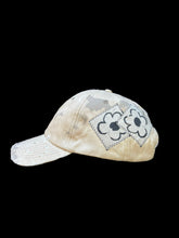 Load image into Gallery viewer, GYRATE LID SAMPLE - BLEACHED CLAY
