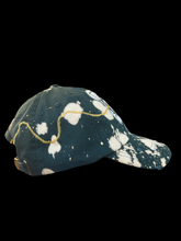 Load image into Gallery viewer, Gyrate II Lid - Dark Green/Bottle