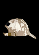 Load image into Gallery viewer, Gyrate Lid - White/Clay