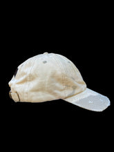Load image into Gallery viewer, GYRATE LID SAMPLE - BLEACHED CLAY