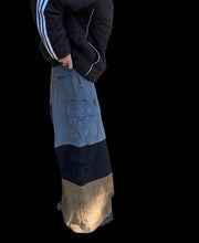 Load image into Gallery viewer, UPCYCLED BAGGY CARGO PANT - MEN&#39;S 32-34
