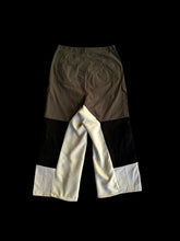 Load image into Gallery viewer, UPCYCLED BAGGY CARGO PANT - MEN&#39;S 32
