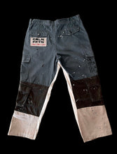 Load image into Gallery viewer, Custom Baggy Cargos - Class 001 // 36 - XL
