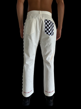 Load image into Gallery viewer, Sharp Feet Strides - Size 32
