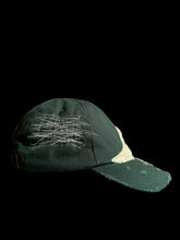 Load image into Gallery viewer, MELLIFLUOUS LID - DARK GREEN &amp; CREAM FLEECE
