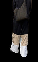 Load image into Gallery viewer, UPCYCLED BAGGY CARGO PANT - MEN&#39;S 33-34

