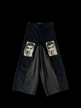 Load image into Gallery viewer, MANIC DENIM // HIGH WAISTED, WOMENS 8
