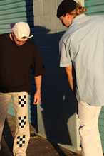 Load image into Gallery viewer, Beige Lucky Strides - Mens 30
