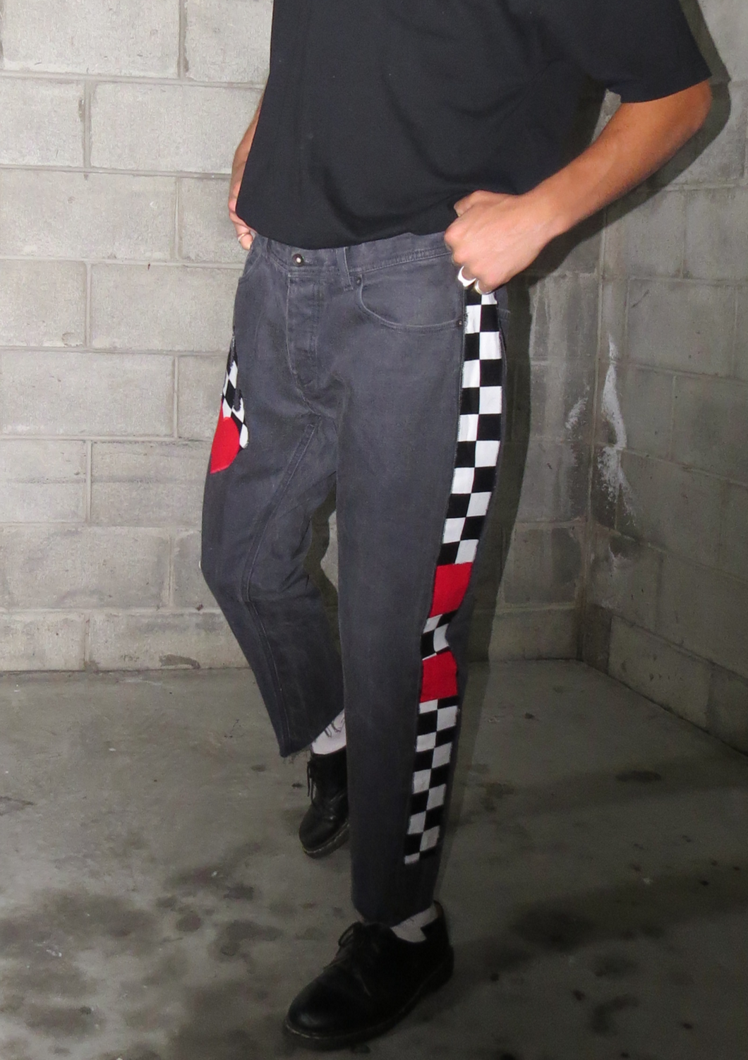 Distressed Raging Heart Strides